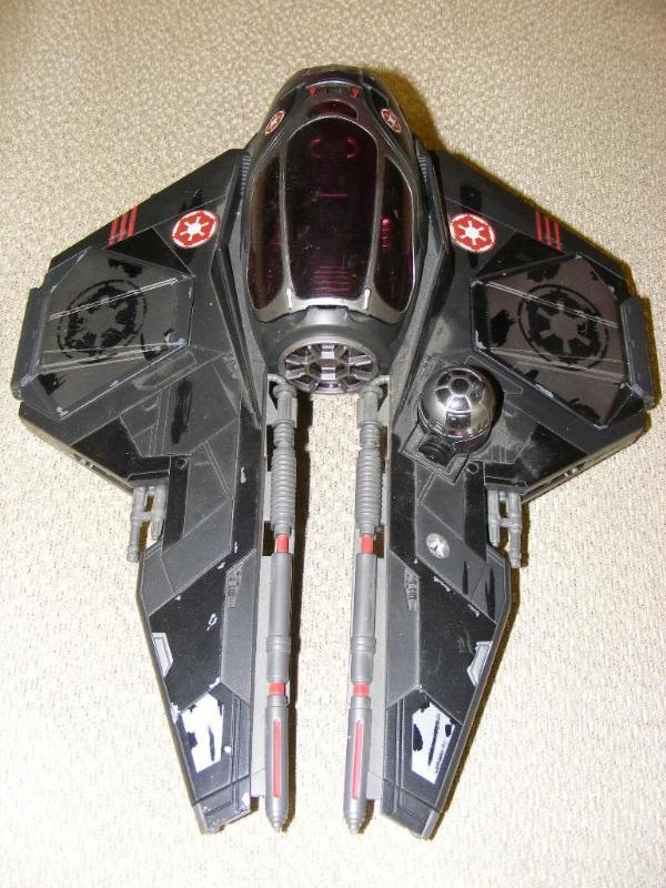 lot 48 image: Jedi&nbspStarfighter Dist. b...