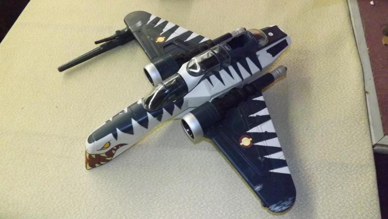 lot 68 image: Star Wars Space Vehicle did ...