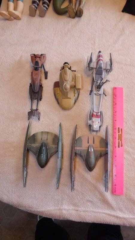 lot 72 image: Mixed Lot of Small Space and Land V...