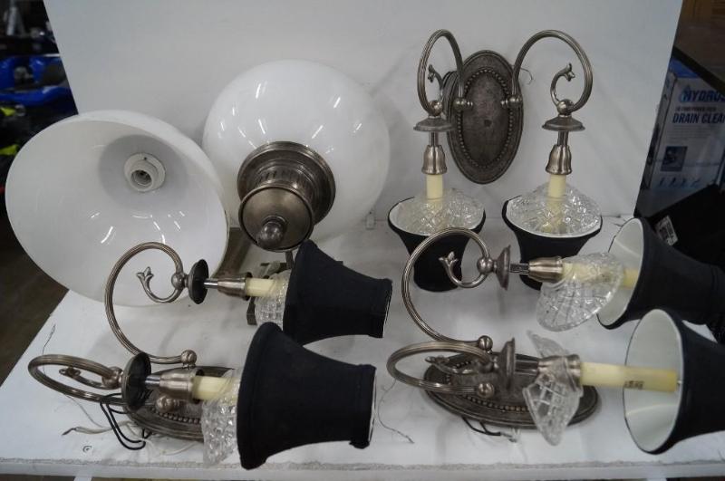 Lot of 5 light fixtures glass broke...