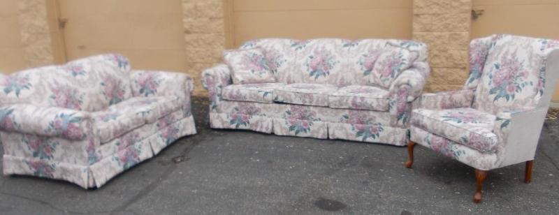 lot 17 image: Pem-Kay Furniture Set &nbsp88&quo...