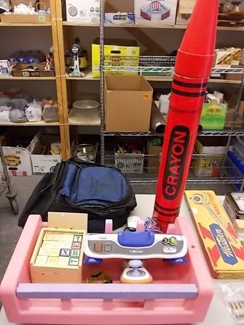 lot 46 image: Crayon Bank, Wood Block Set, V-Tech...