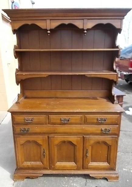 lot 50 image: 2 Piece Hutch (Bottom 47" x 34...