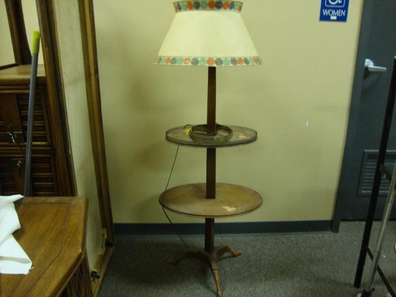 lot 104 image: Vintage floor lamp with shade - stu...