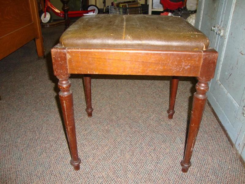lot 31 image: Vintage bench - very old. Sturdy....