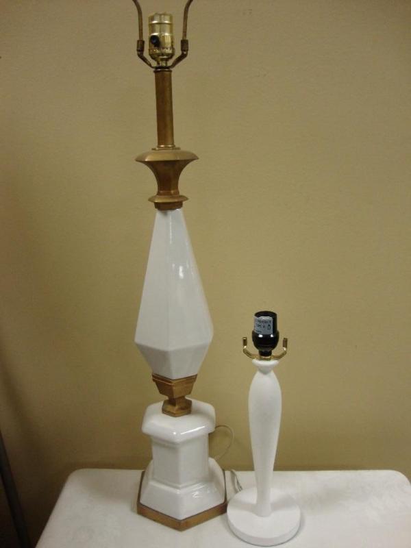 lot 32 image: 2 pc lot - Mid- century lamp base (...