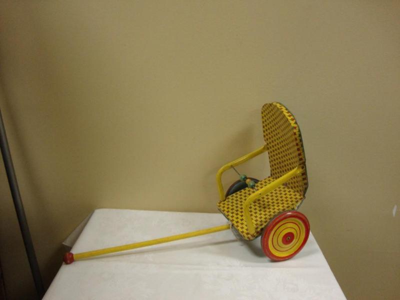 lot 49 image: Vintage metal Jay Chein metal doll ...