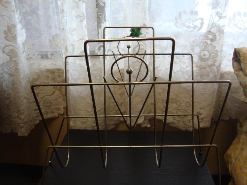 lot 5 image: Mid century magazine rack - brass....