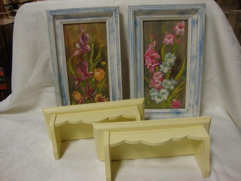 lot 61 image: Lot of 4 - 2 small wall shelves &am...