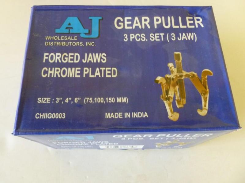 lot 12 image: AJ Distributors 3 piece gear puller...