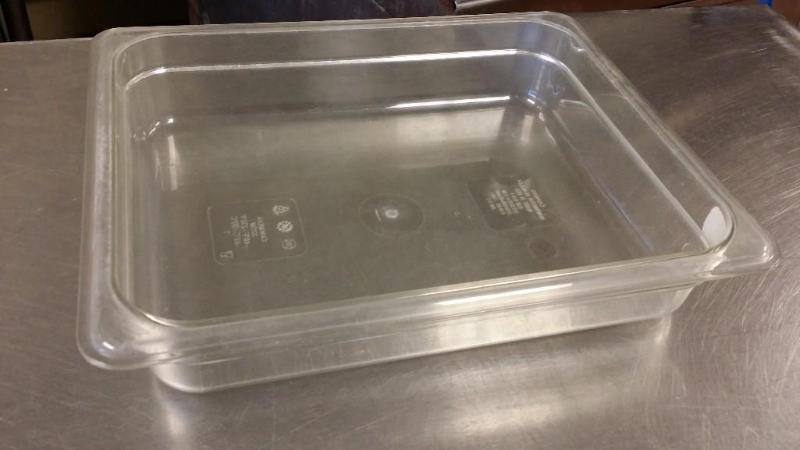 4.13 qt lucite pan 9 x 12 and 2&quo...