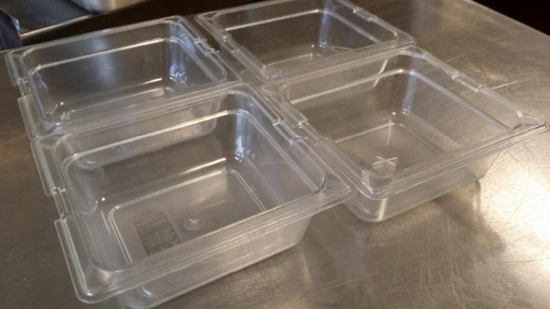 4 Carlisle 2.5&quot deep 1 qt. pre...