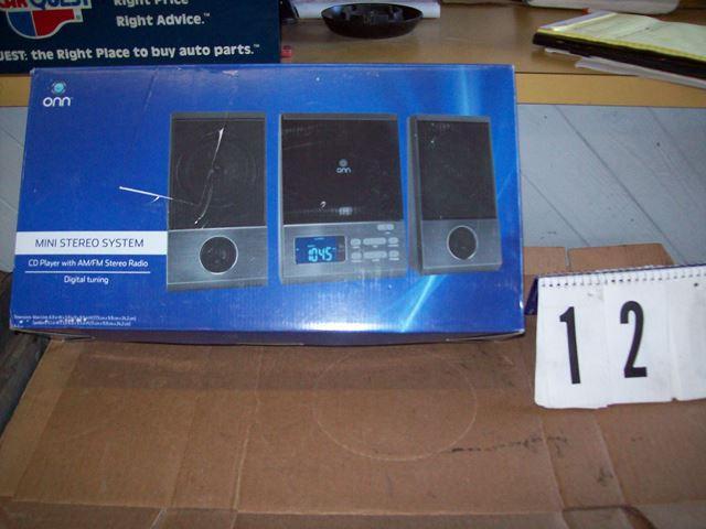 ONN Mini Stereo System CD A...