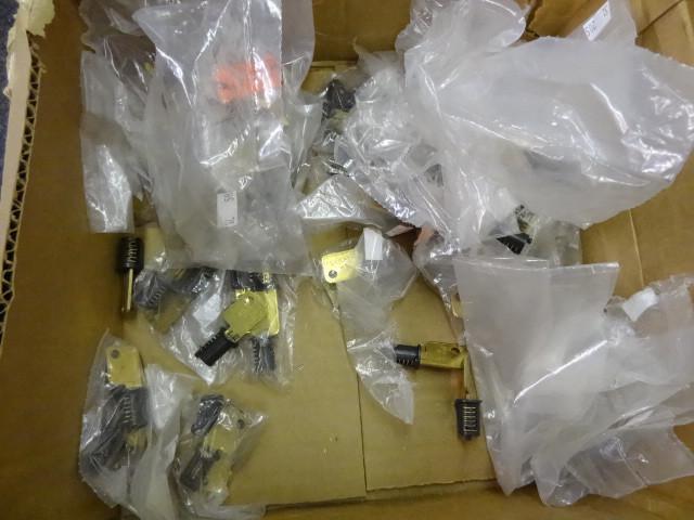 Approx. 40 New Haworth Key Cylindar...