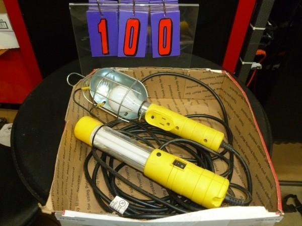 lot 100 image: Flat of 2 trouble lights. 1 standar...