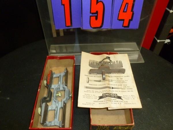 lot 154 image: Simonds number 342 saw tooth gauge ...