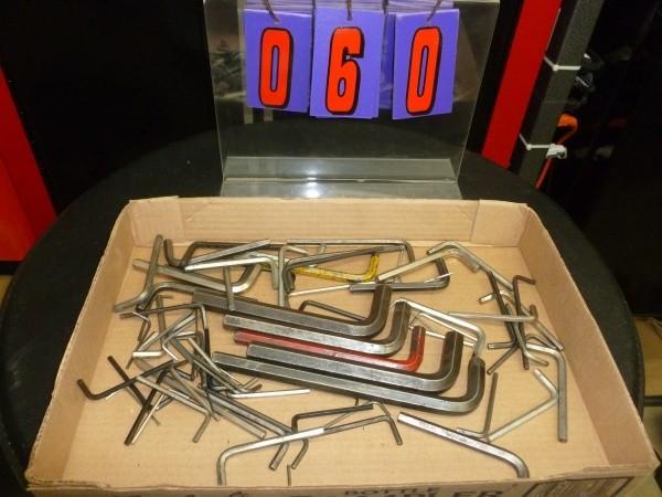 lot 60 image: Flat of misc allen wrenches. Small ...