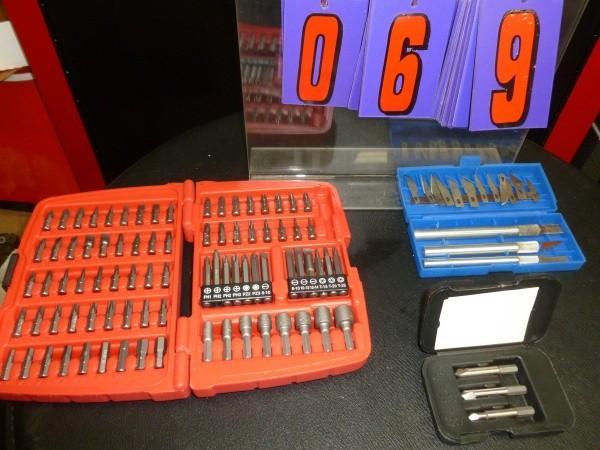 lot 69 image: Craftsman screw driver bit set. Hob...