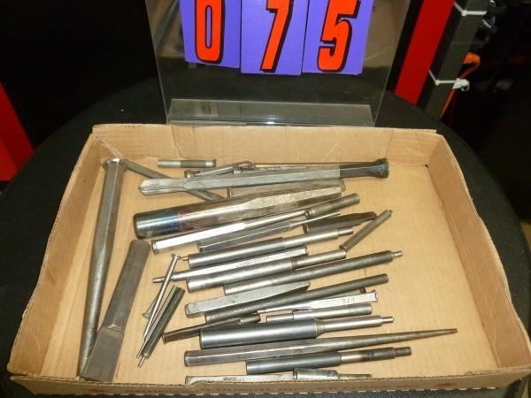 lot 75 image: Flat of misc. punches and chisels. ...