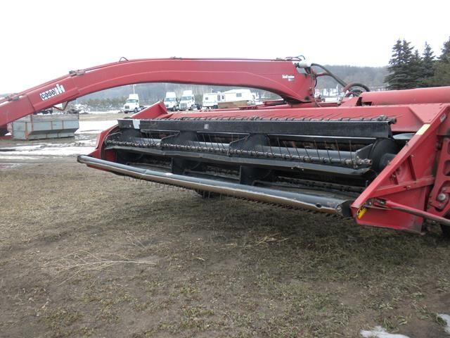 lot 10 image: Case Swing Tounge Haybine  Model 83...