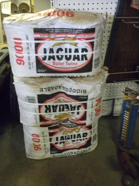 lot 22 image: Jaguar Bale Twine 9000  3 Bales 40#...