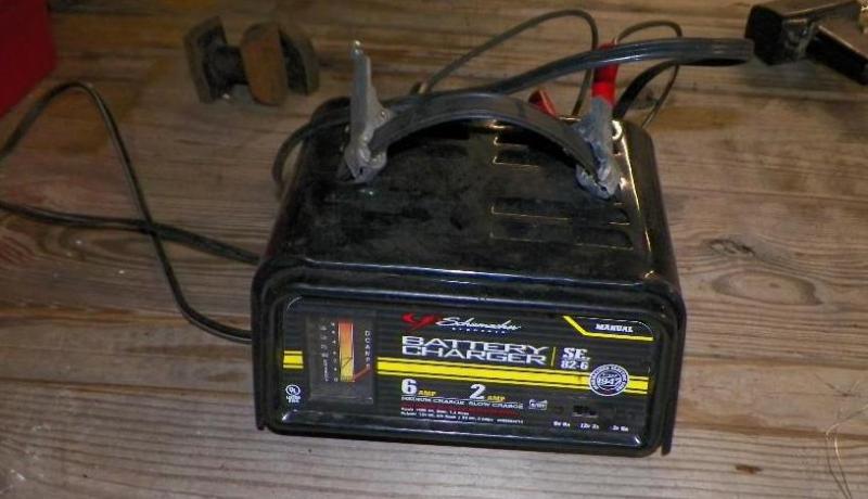 Shoemacher SE 826 Battery Charger...