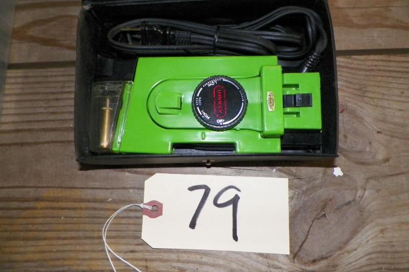 Atashi Tourist Mini Iron with spray...