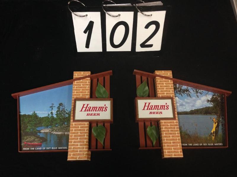 Hamms plastic wall hanger signs. O...