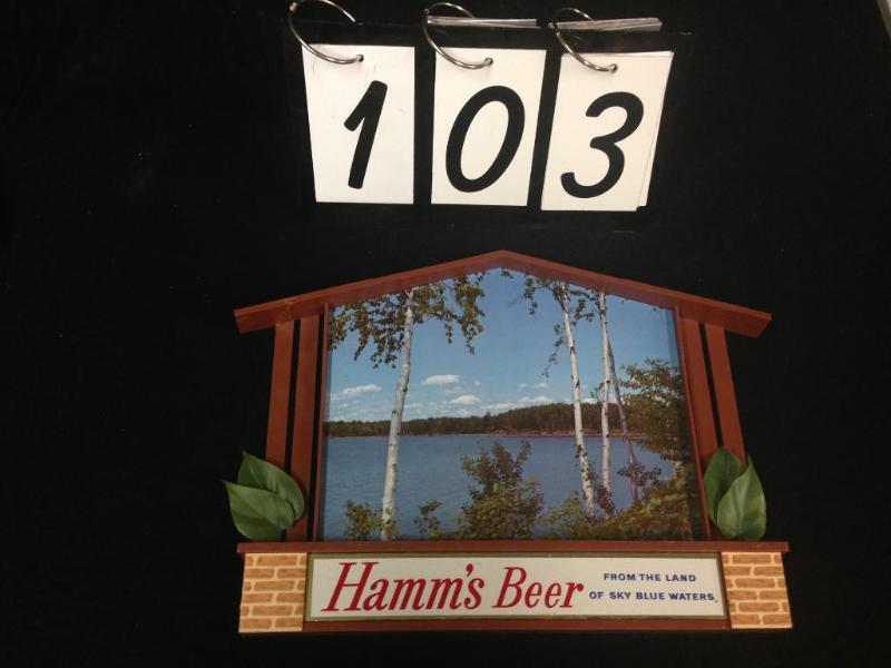 Hamms plastic wall hanger sign. Ve...