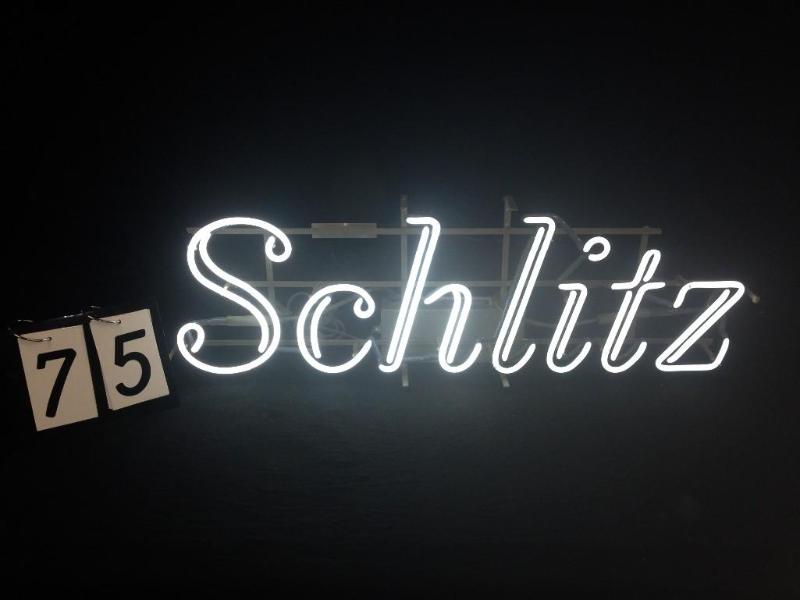 Schlitz double stroke neon sign. Ni...