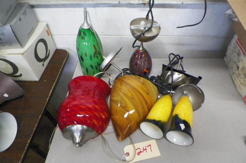 lot 247 image: Another lighting lot. &nbspVery ni...