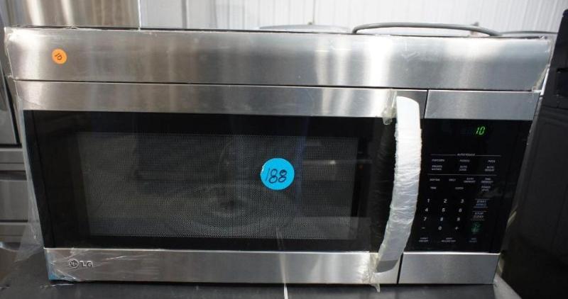 lot 10 image: New LG Microwave (LMV1683ST) 1.6-cu...