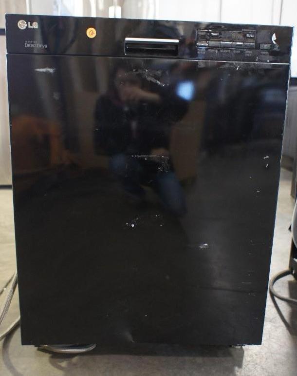 lot 12 image: New LG Dishwasher (LDS5040BB) LG En...