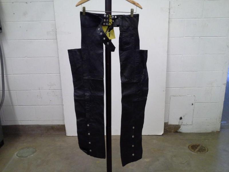 Hot Leathers, plain black leather C...