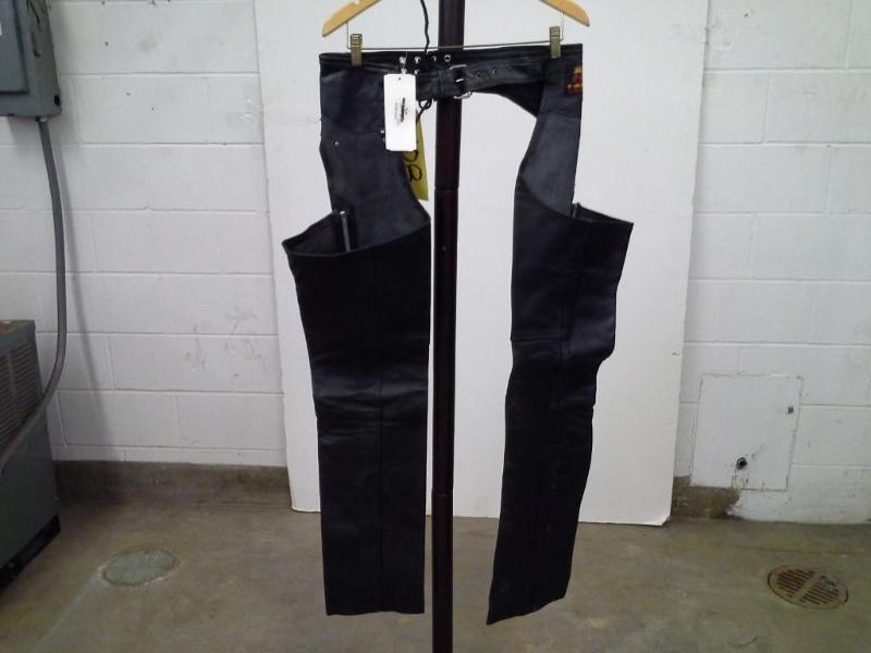 Good Sports Hot Leathers, plain bla...