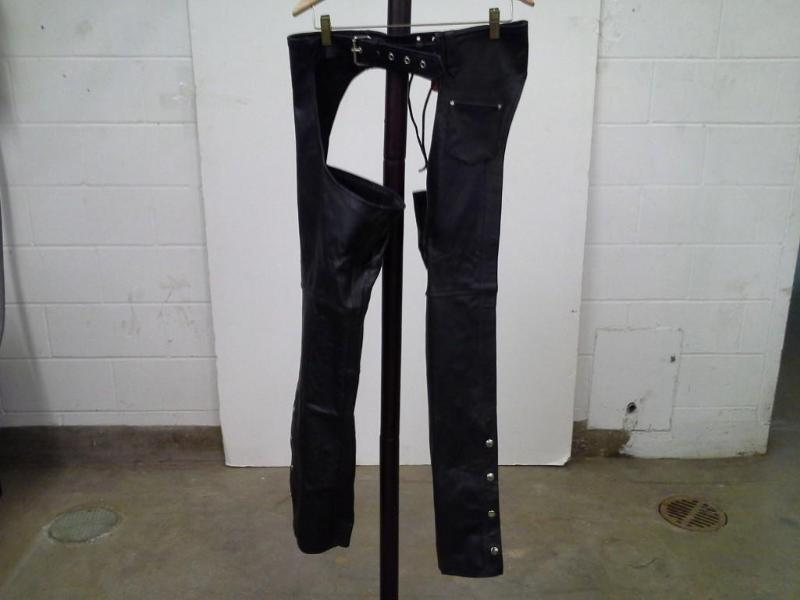 Good Sports Hot Leathers, plain bla...