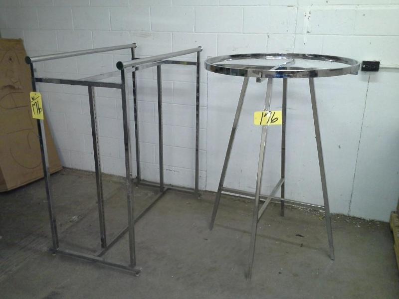 Apparel display racks, (1) 36 roun...