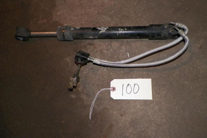 lot 100 image: #1 Trim and Tilt Ram...