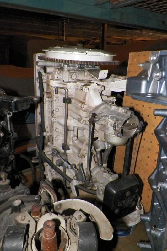lot 107 image: 150 Chrysler Power Head Frozen Up....