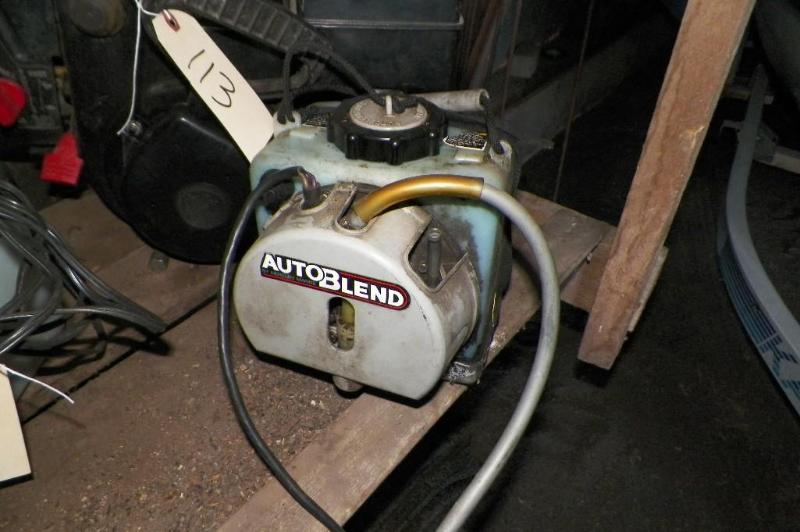 lot 111 image: Mercury Auto Blend Oil Injection Ta...