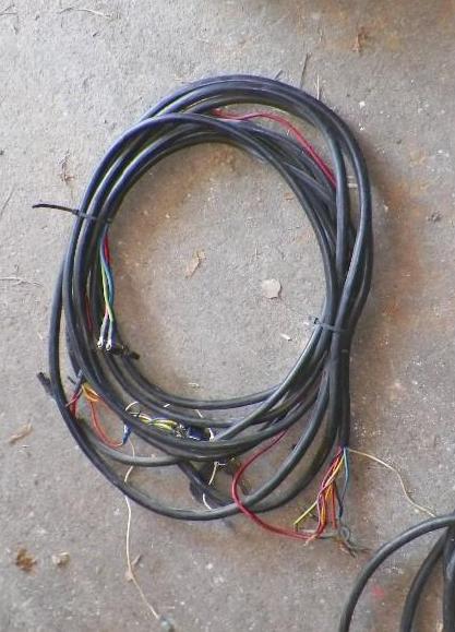 lot 145 image: Chrysler Out Board Harness with Key...