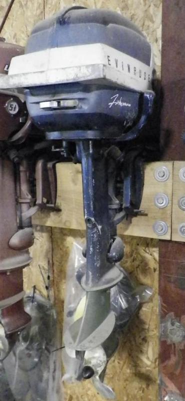 lot 22 image: 1960s - 70s Evinrude Fisherman Mo...