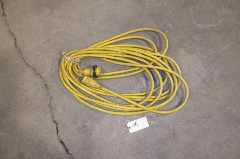 lot 44 image: Shore Power Cord appoximatly 30 fee...