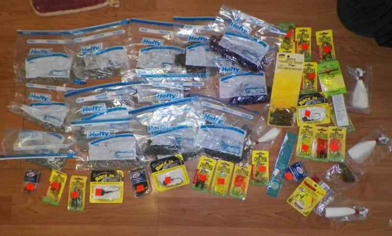lot 71 image: large lot of plastic worms and othe...