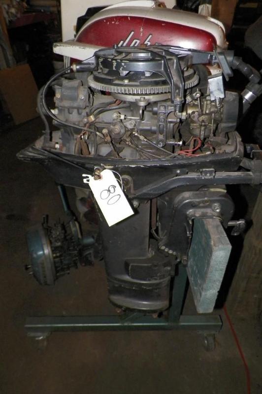 lot 80 image: Mariner 28 Motor. &nbspEarly 1980...
