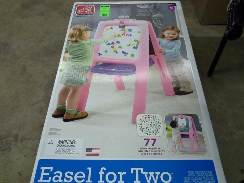lot 10 image: Step 2 Easel for Two. Bidder is res...