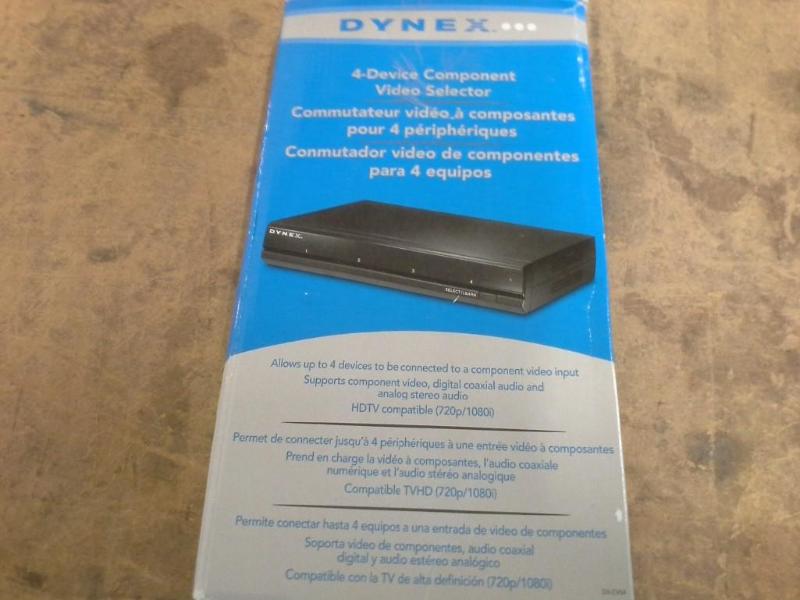 lot 110 image: Dynex 4-device component Video Sele...