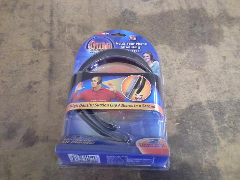lot 121 image: GoJo, model GJ011124, hands free ad...