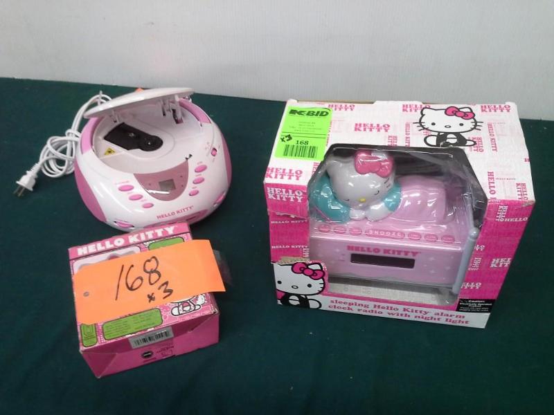 lot 168 image: HELLO KITTY, cd boom box with am  ...