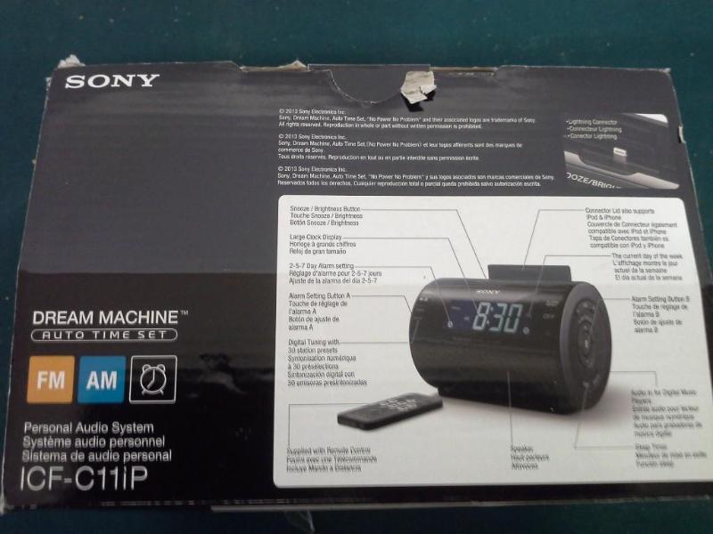 lot 204 image: SONY, icf-c11ip, dream machine. Bid...